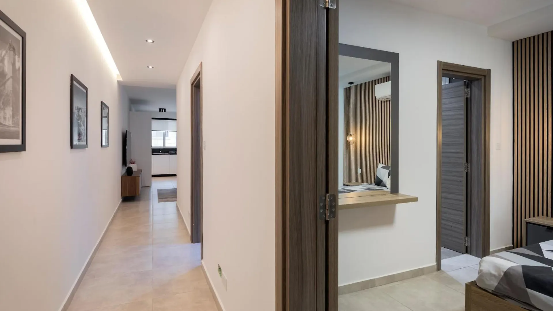 Modern 2Bd Apartment With Spacious Layout & 2 Balconies - San Gwann 0*,  Malta