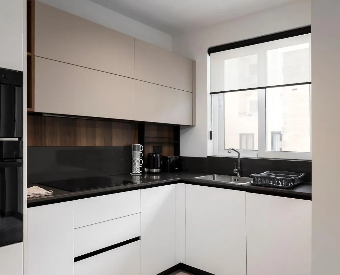 Modern 2Bd Apartment With Spacious Layout & 2 Balconies - San Gwann Malta